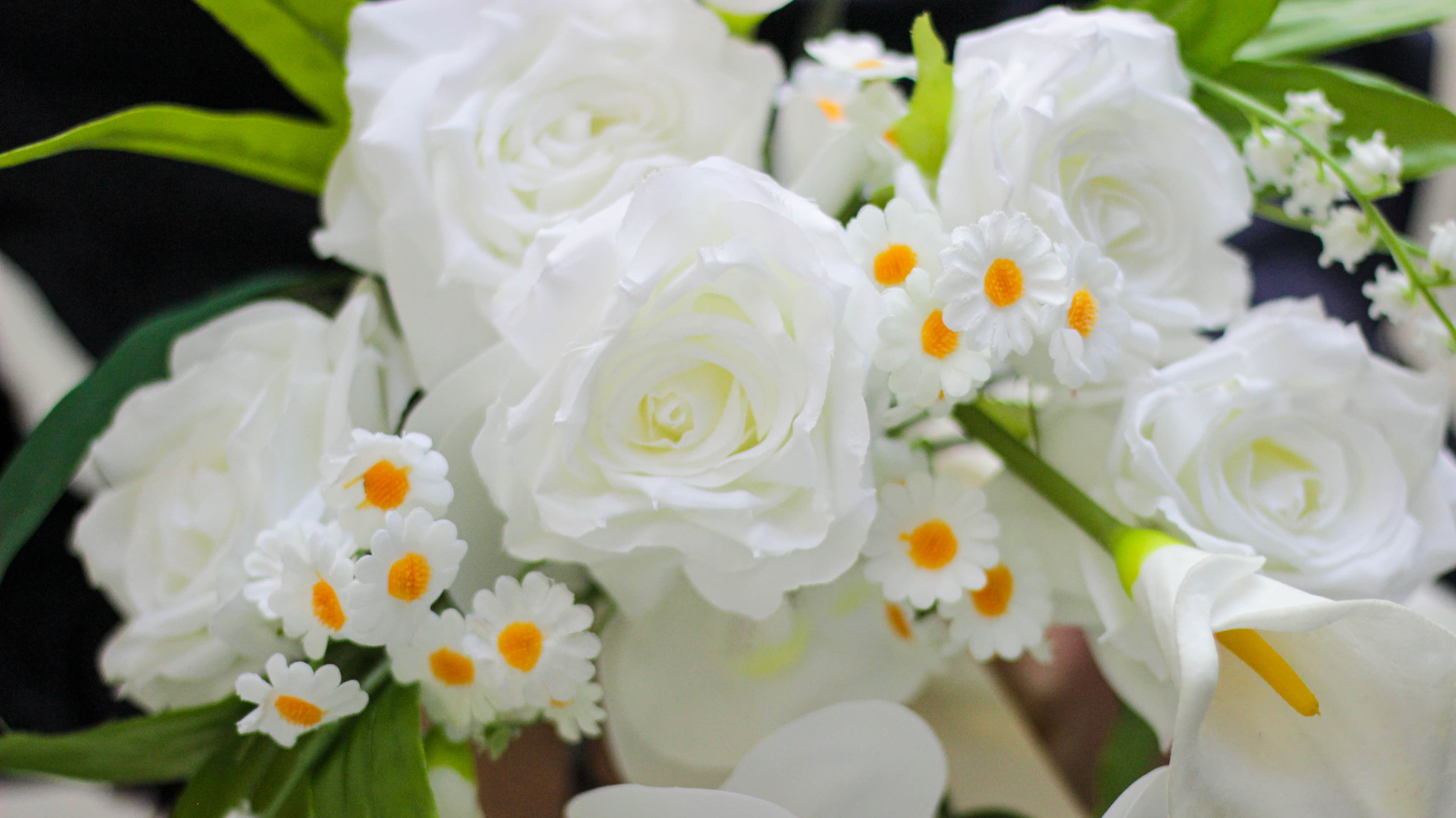 Hero floral arrangement 5